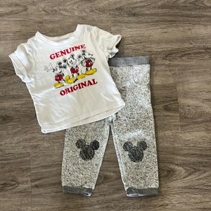 Disney baby Mickey Mouse outfit